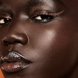 Glitty Lid Shimmer Liquid Liner - Likit eyeliner